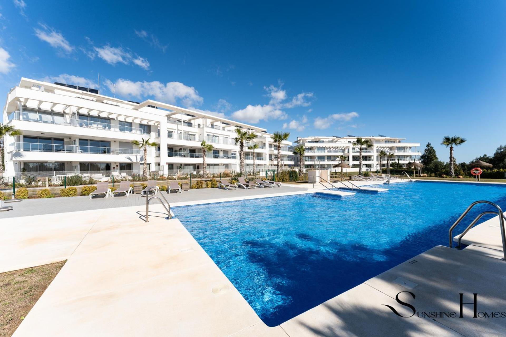 Luxury 2 Bedroom Apartment, Pools, Sauna, Gym & More MIJAS COSTA Bagian luar foto